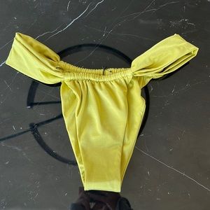 Sadie Pascolo- Brazilian bikini bottoms